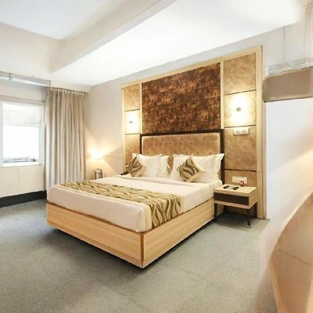 Hotel The Almora By Rs Global Near By Delhi International Airport With - Free Airport Drop New Delhi Eksteriør bilde