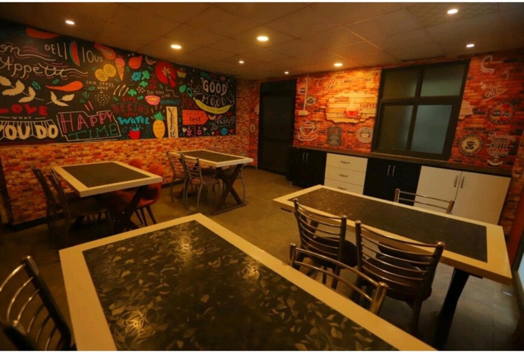 Hotel The Almora By Rs Global Near By Delhi International Airport With - Free Airport Drop New Delhi Eksteriør bilde