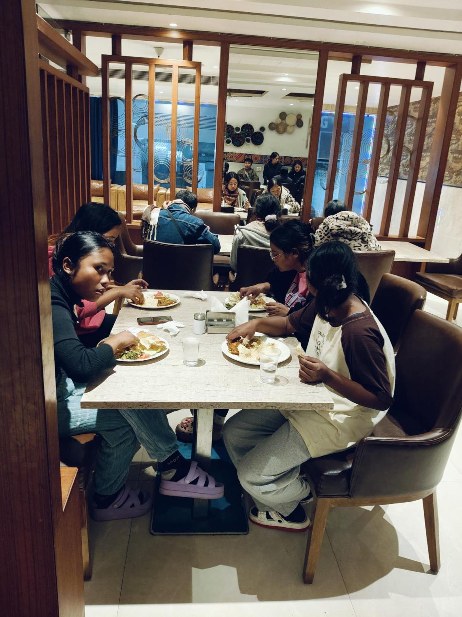 Hotel The Almora By Rs Global Near By Delhi International Airport With - Free Airport Drop New Delhi Eksteriør bilde