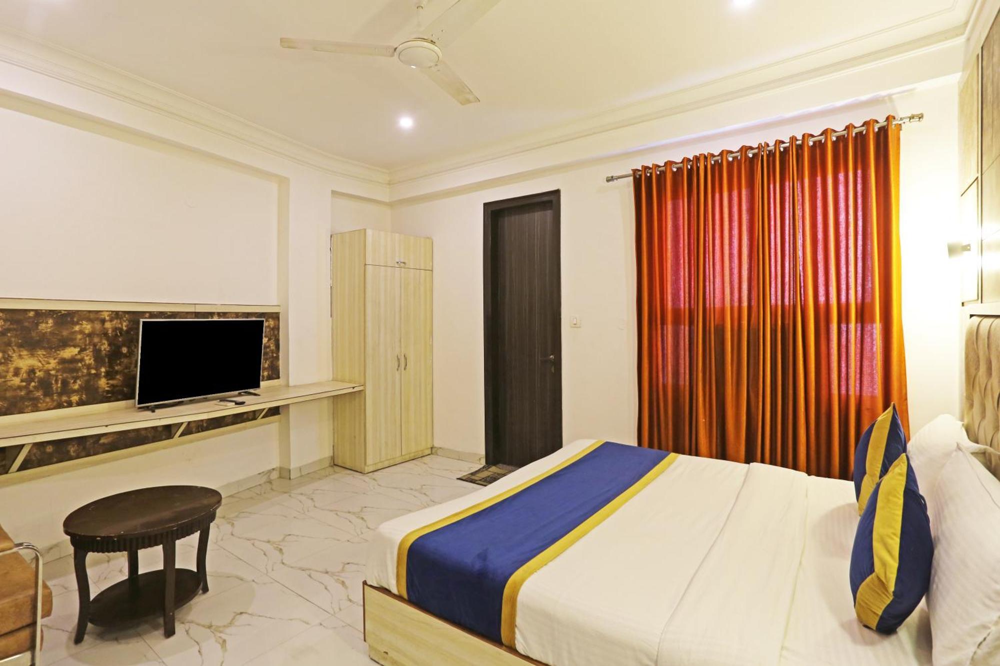 Hotel The Almora By Rs Global Near By Delhi International Airport With - Free Airport Drop New Delhi Eksteriør bilde